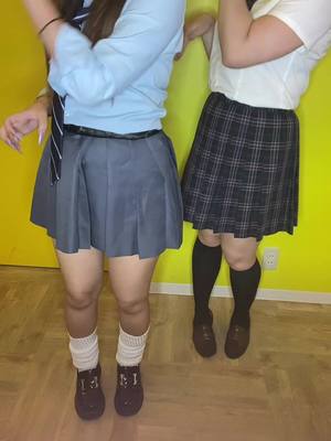 GIRLS LOUNGE 104
