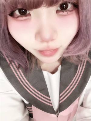 にこ