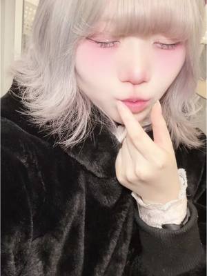 にこ