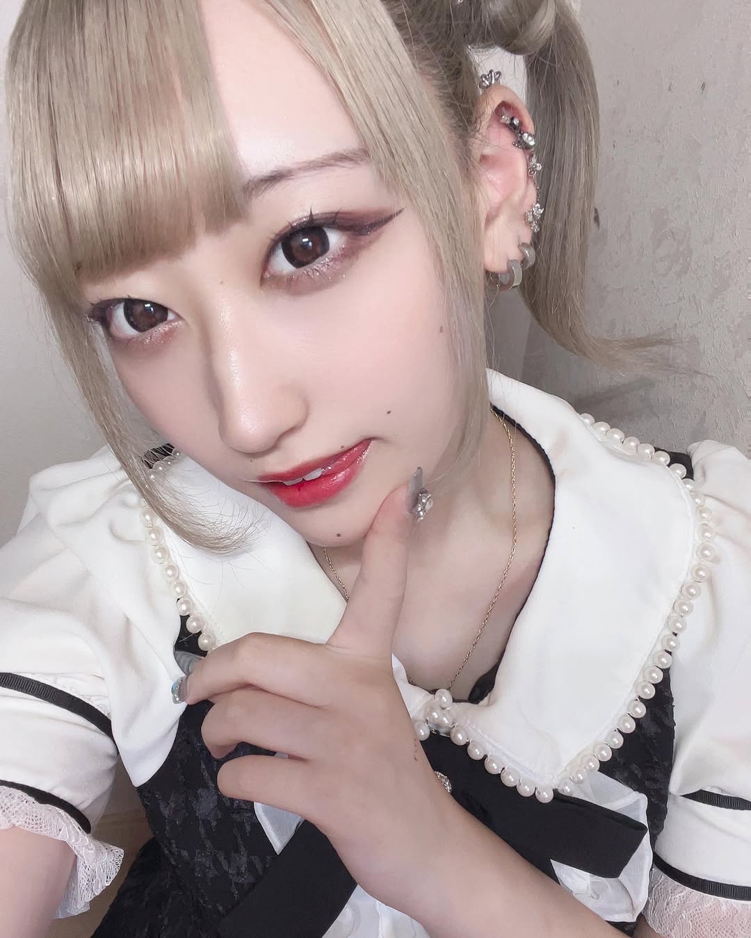 きら