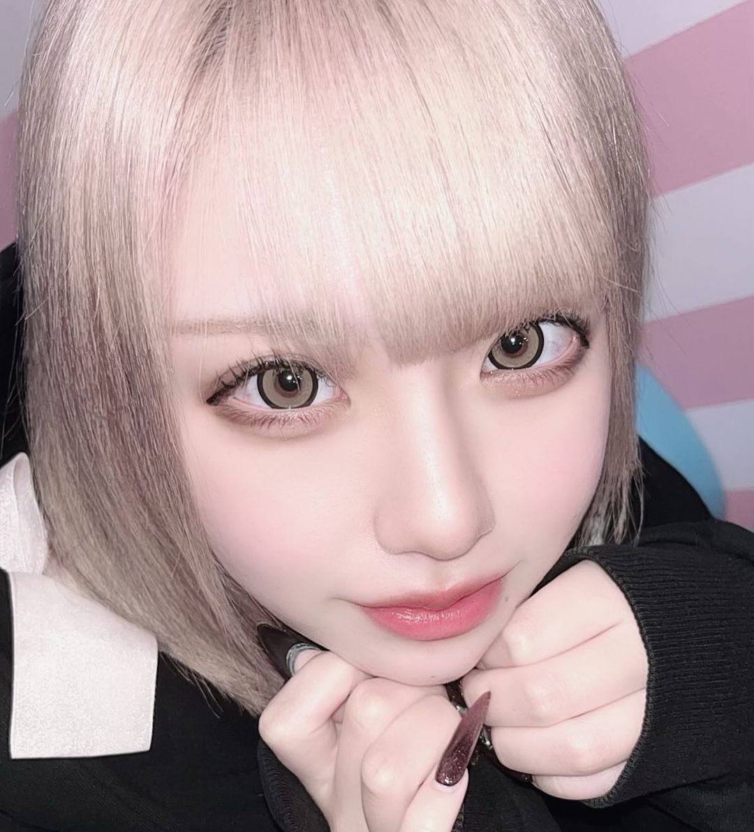 みみ【遅番】