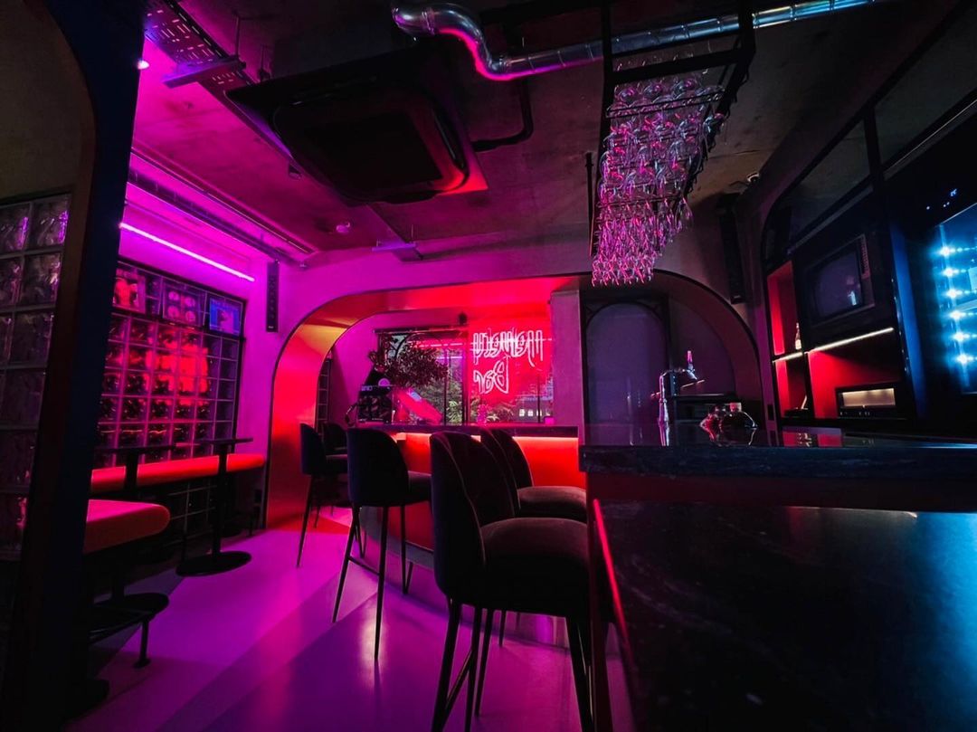 Velvety Bar