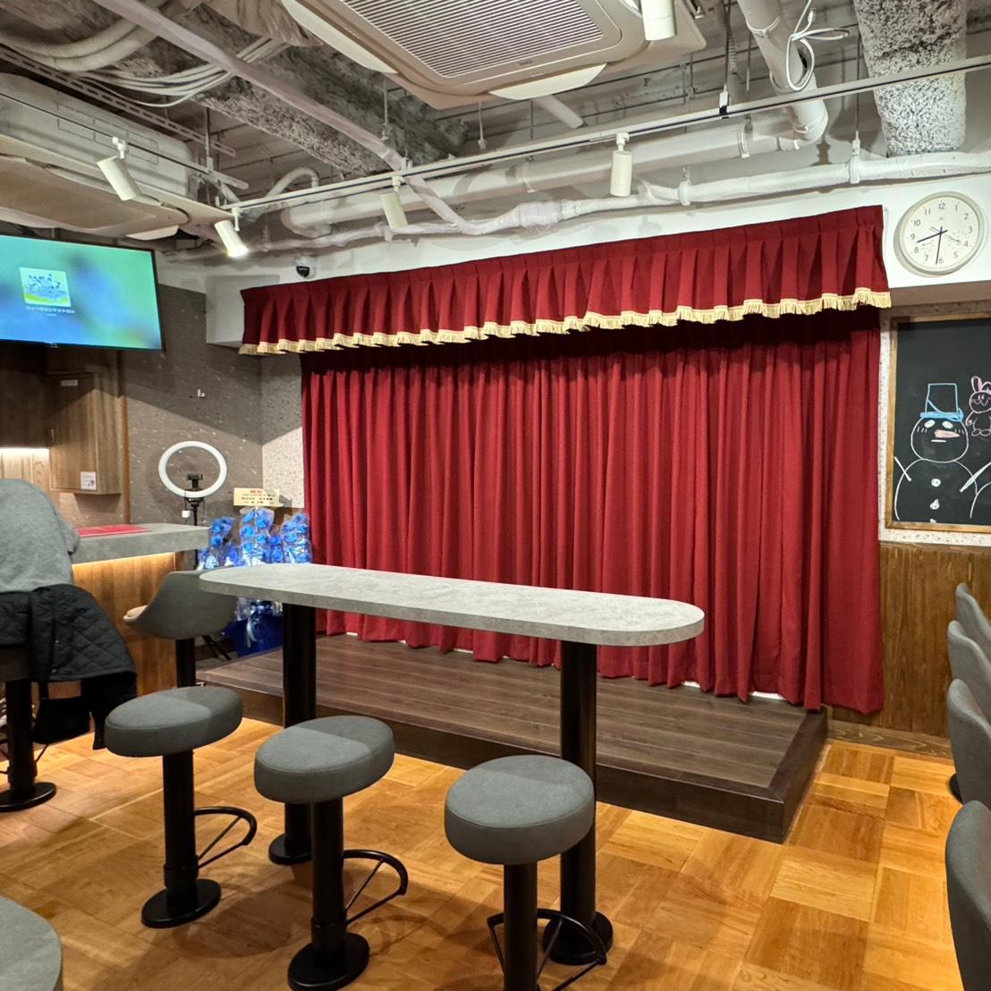 アカデミックカフェ MOON学園 上野アメ横校