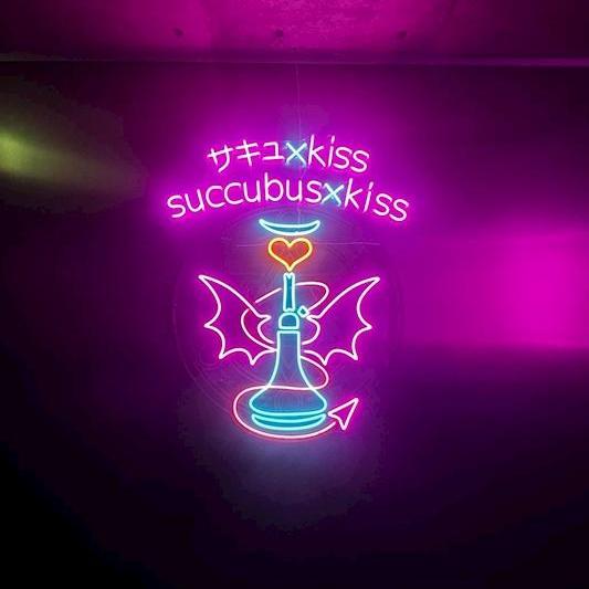 succubus & kiss
